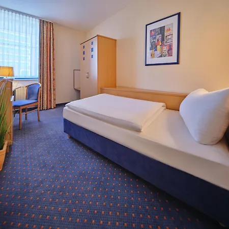 Yors Hotel