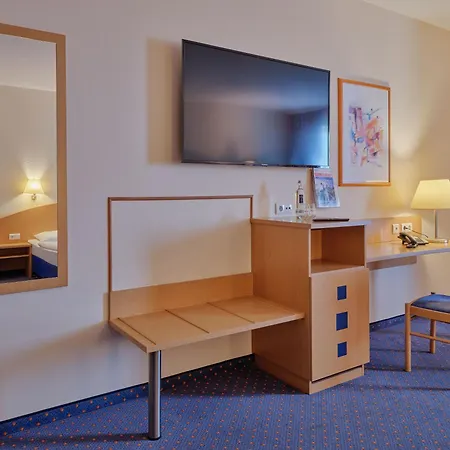 Yors 3* Hannover