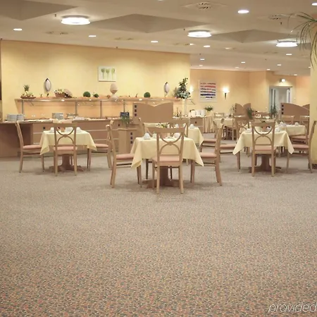 Yors Hotel